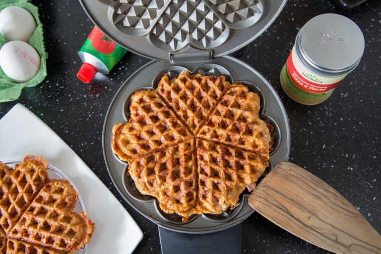 Low Carb Pizza-Waffeln - Leichter Abnehmen mit Sassy Low Carb Pizza-Waffeln - Leichter Abnehmen mit Sassy